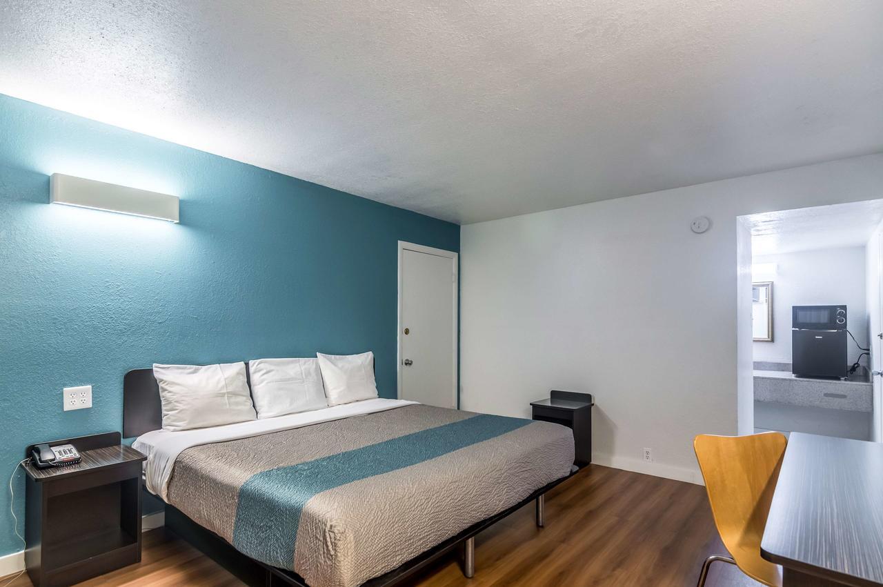 Trade Wind Motel Jacksonville Extérieur photo