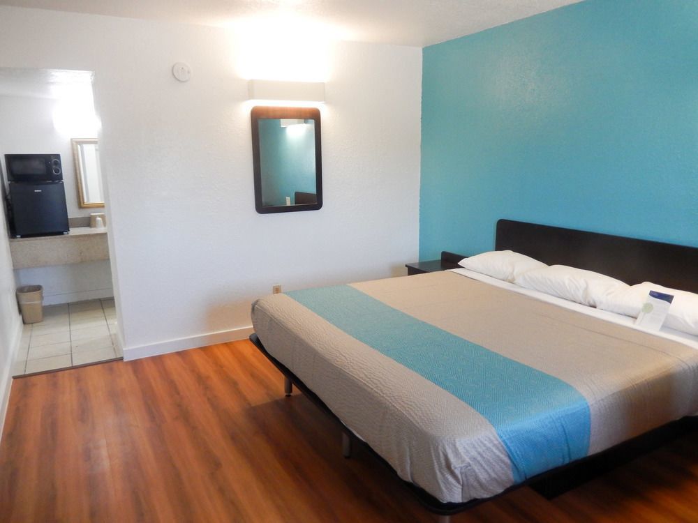 Trade Wind Motel Jacksonville Extérieur photo
