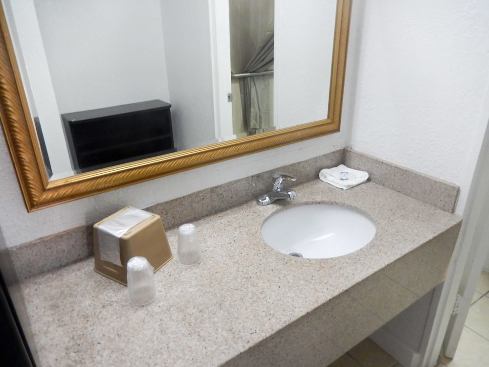 Trade Wind Motel Jacksonville Extérieur photo